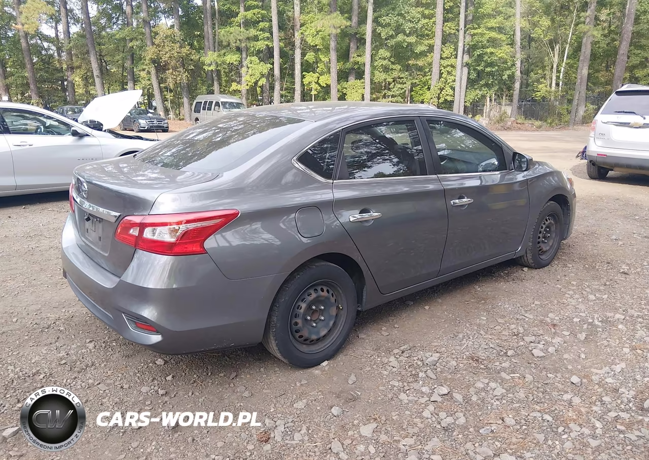 2016 Nissan Sentra S VIN:3N1AB7AP3GY241511 - 4