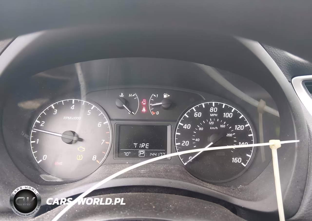 2016 Nissan Sentra S VIN:3N1AB7AP3GY241511 - 7