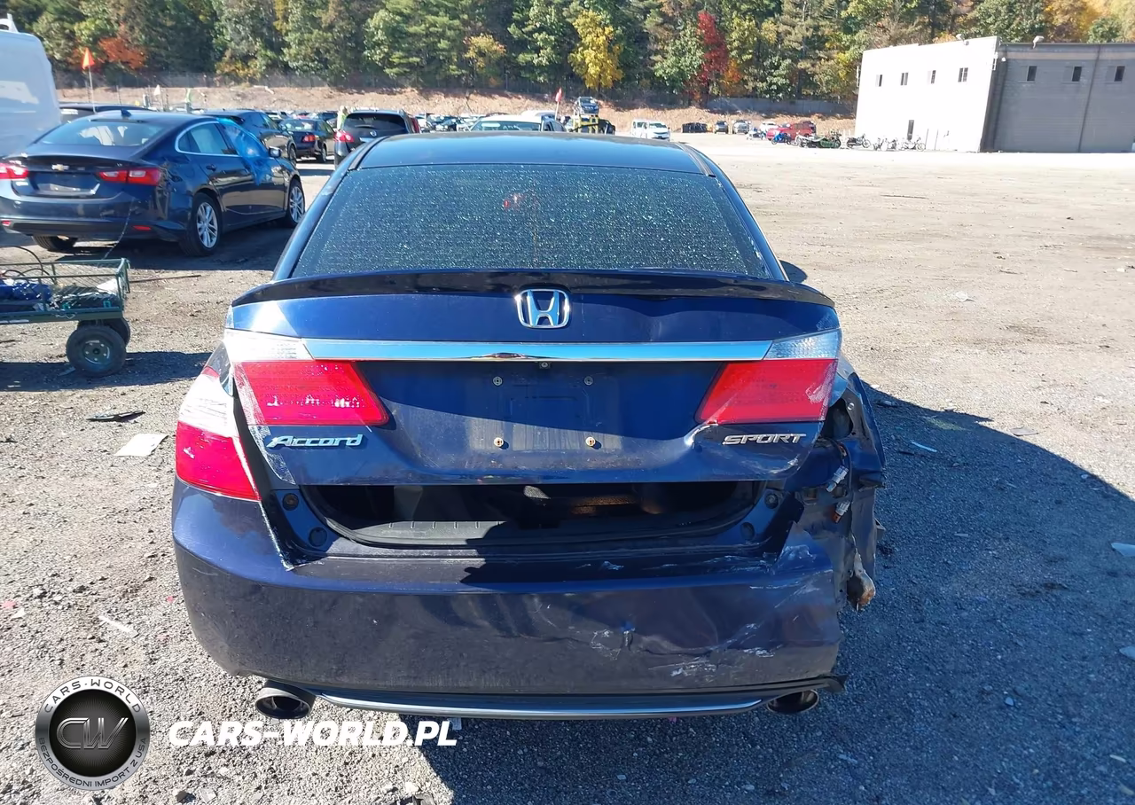 2015 Honda Accord Sport VIN:1HGCR2F59FA086737 - 6