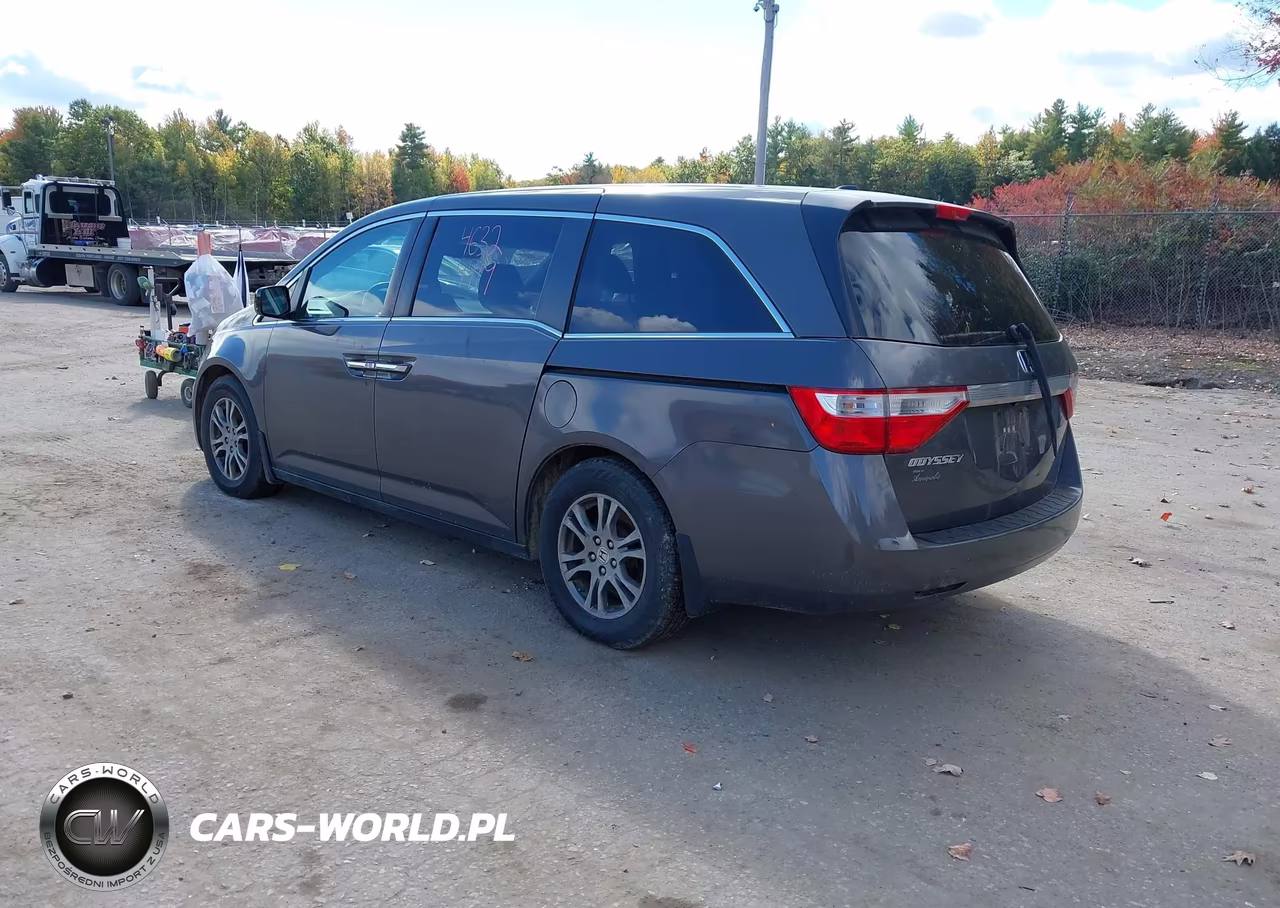 2013 Honda Odyssey Ex-L VIN:5FNRL5H65DB083453 - 3