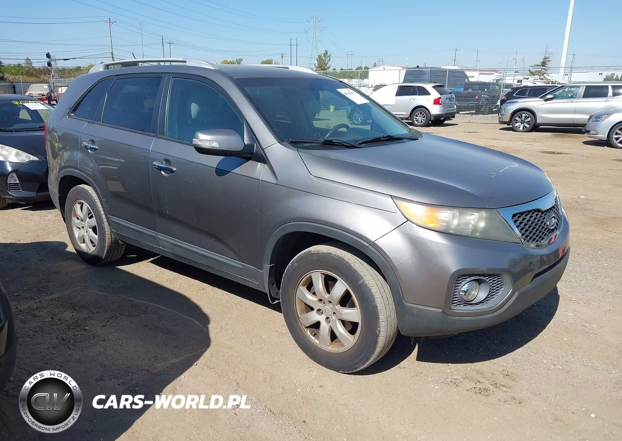 2011 Kia Sorento Lx VIN:5XYKT3A19BG052765 - 1