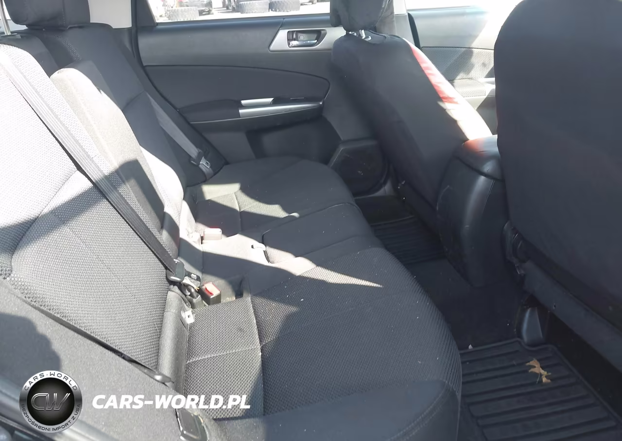 2013 Subaru Forester 2.5X Premium VIN:JF2SHADC5DH424553 - 8