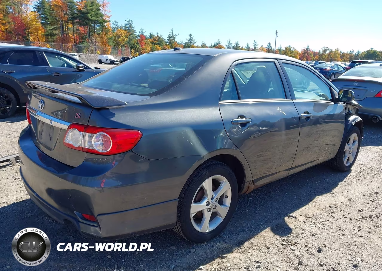 2012 Toyota Corolla S VIN:2T1BU4EE2CC811060 - 4