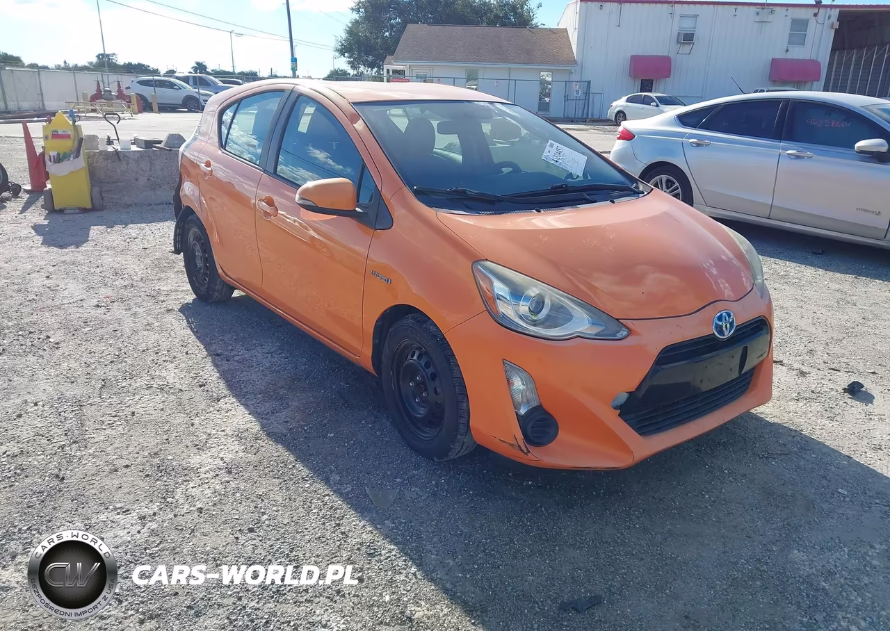 2015 Toyota Prius C Two