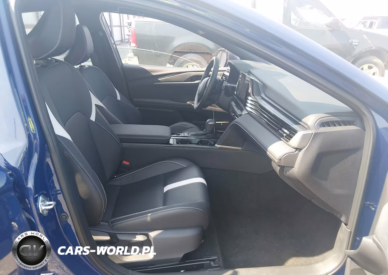 2026 Toyota Camry Se VIN:4T1DAACK8TU221565 - 5