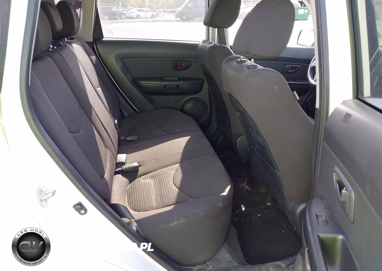 2013 Kia Soul VIN:KNDJT2A58D7760305 - 8