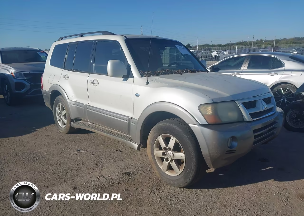 2005 Mitsubishi Montero Limited