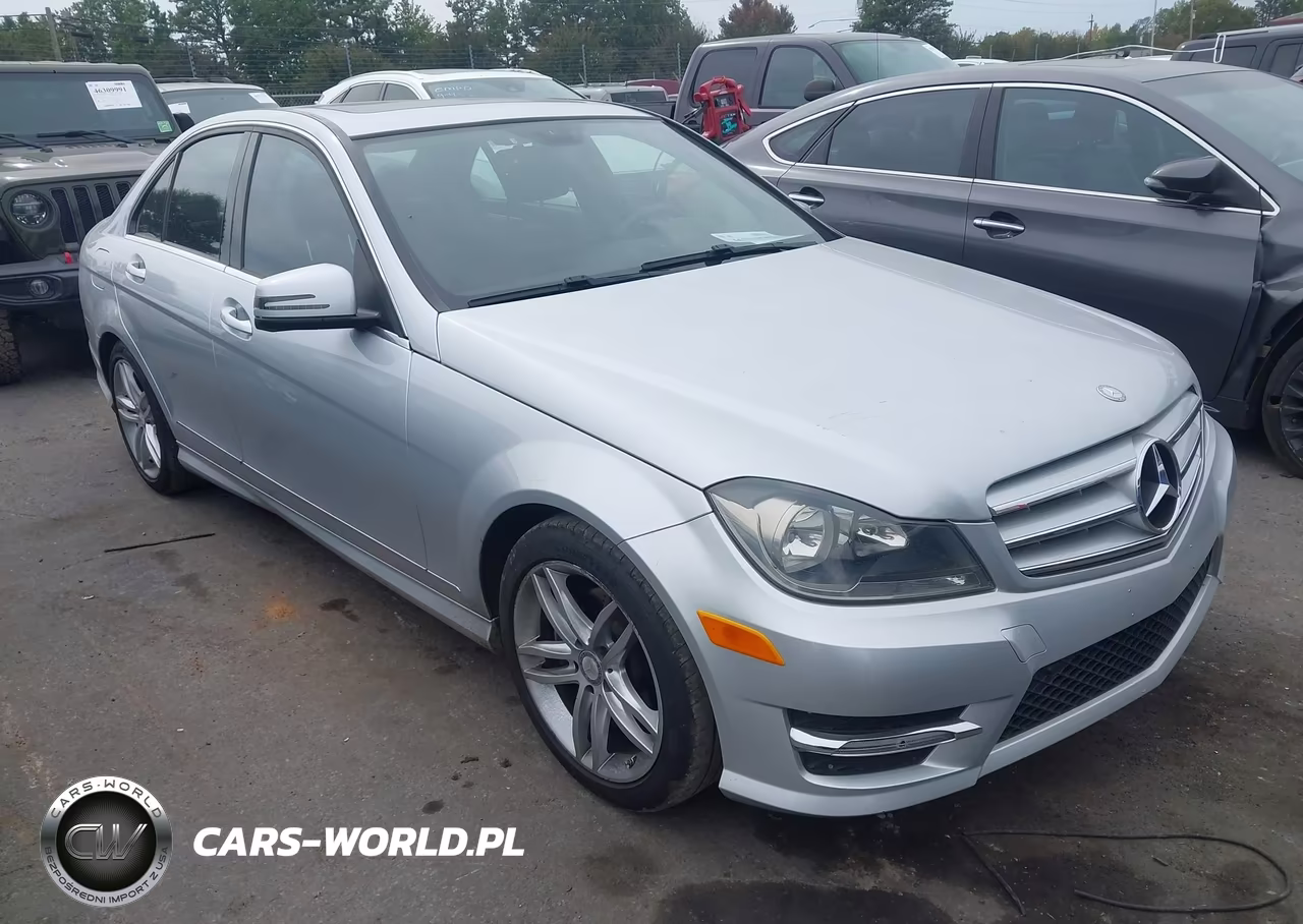 2013 Mercedes-Benz C 250 Sport