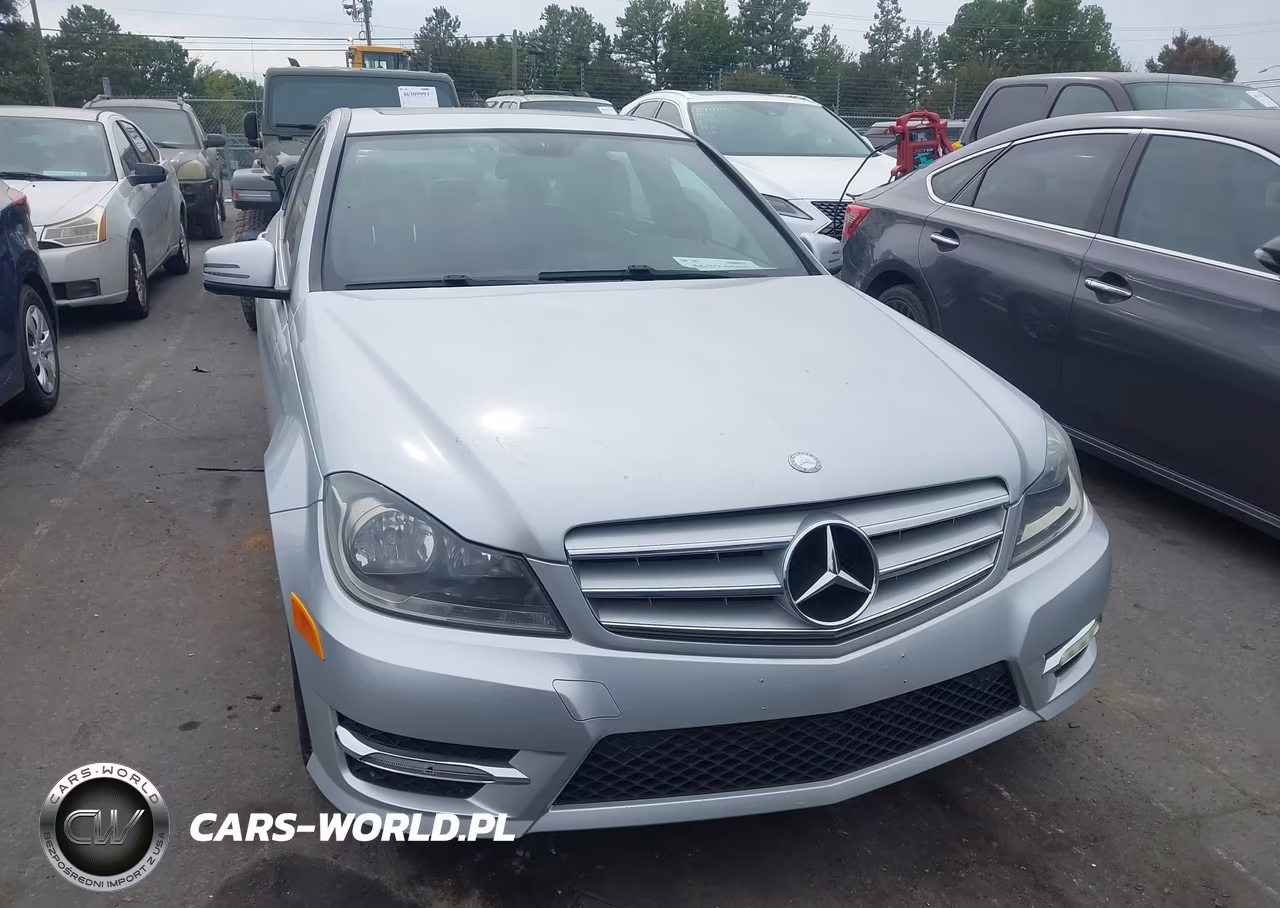 2013 Mercedes-Benz C 250 Sport VIN:WDDGF4HB6DR299821 - 6