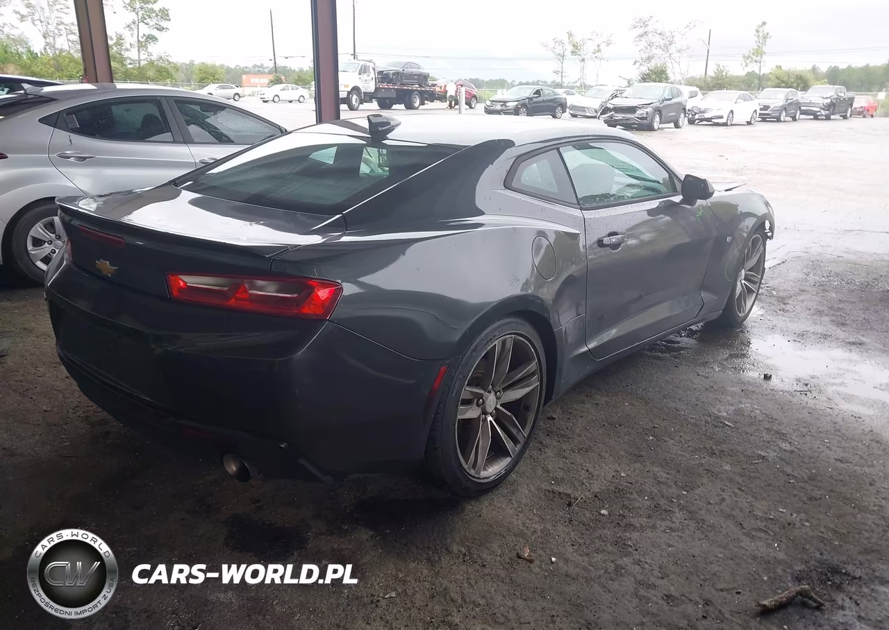 2018 Chevrolet Camaro 1Lt VIN:1G1FB1RS3J0121517 - 4