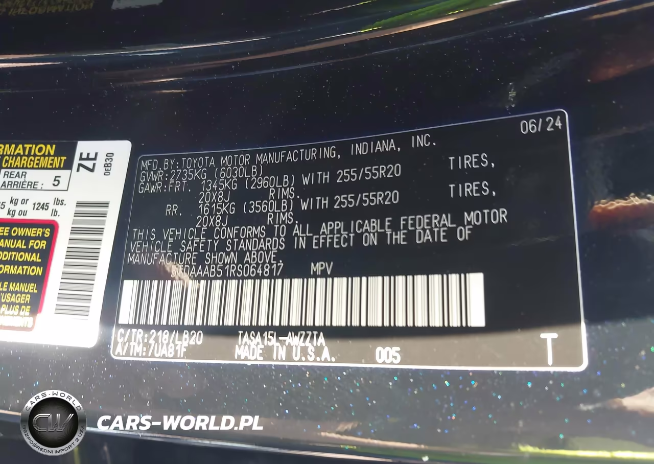 2024 Toyota Grand Highlander Platinum VIN:5TDAAAB51RS064817 - 9