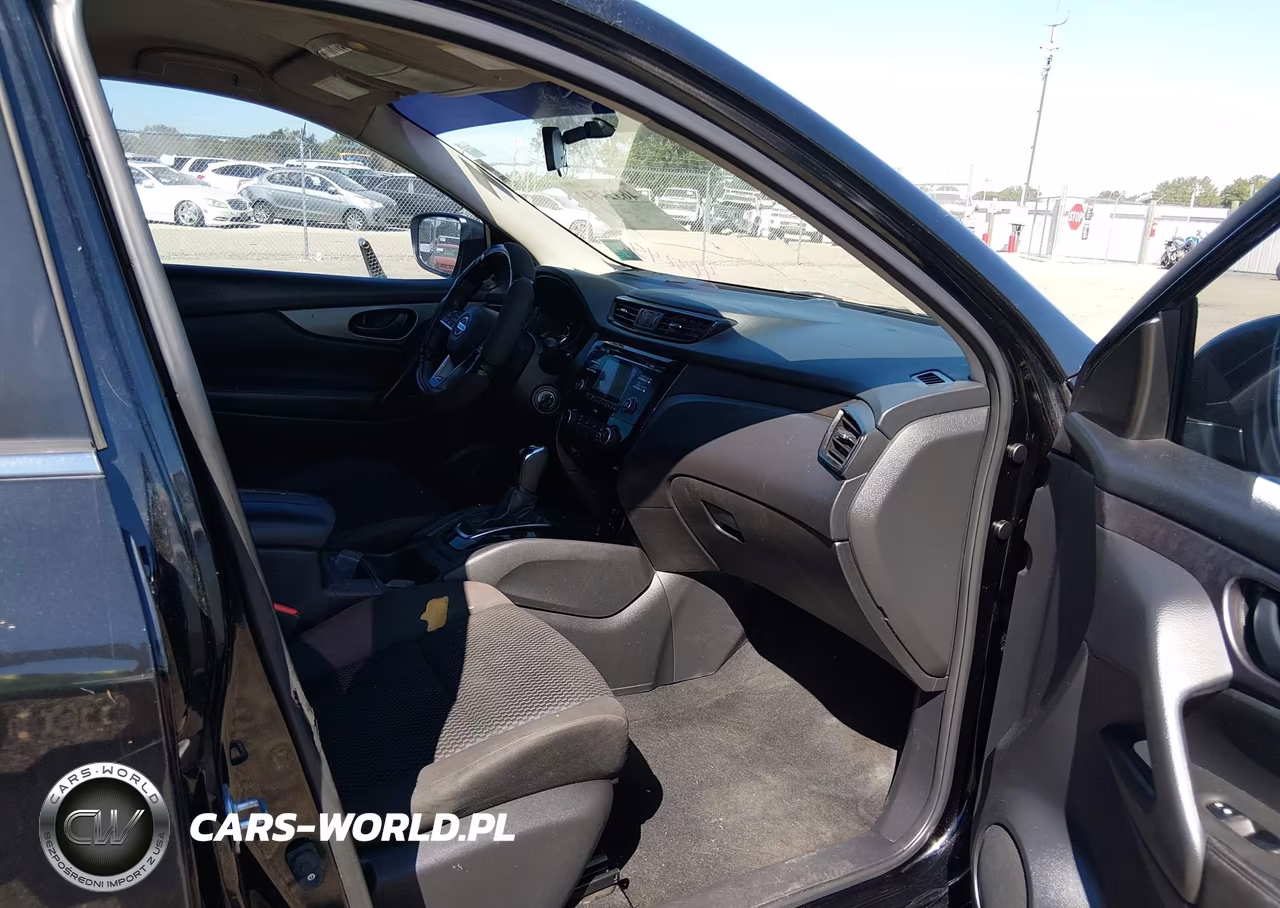 2017 Nissan Rogue Sport S VIN:JN1BJ1CP5HW035701 - 5
