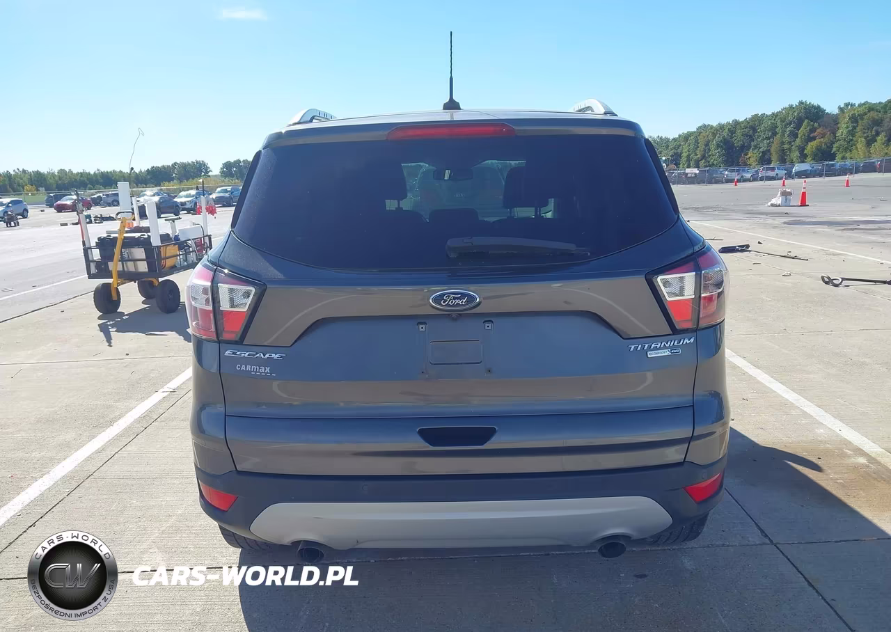 2017 Ford Escape Titanium VIN:1FMCU9JD2HUD38832 - 16