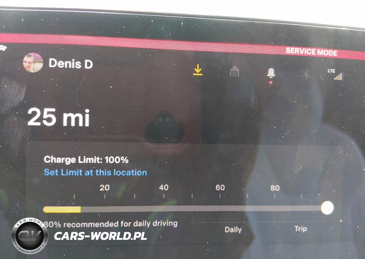 2022 Tesla Model X Plaid Tri Motor All-Wheel Drive VIN:7SAXCBE64NF332906 - 13