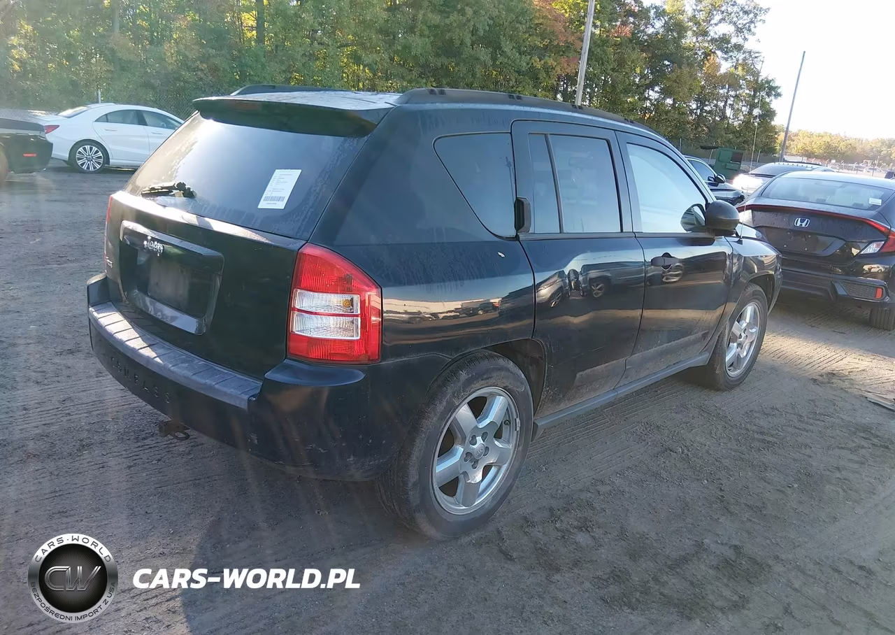 2007 Jeep Compass Sport VIN:1J8FF47W27D356147 - 4