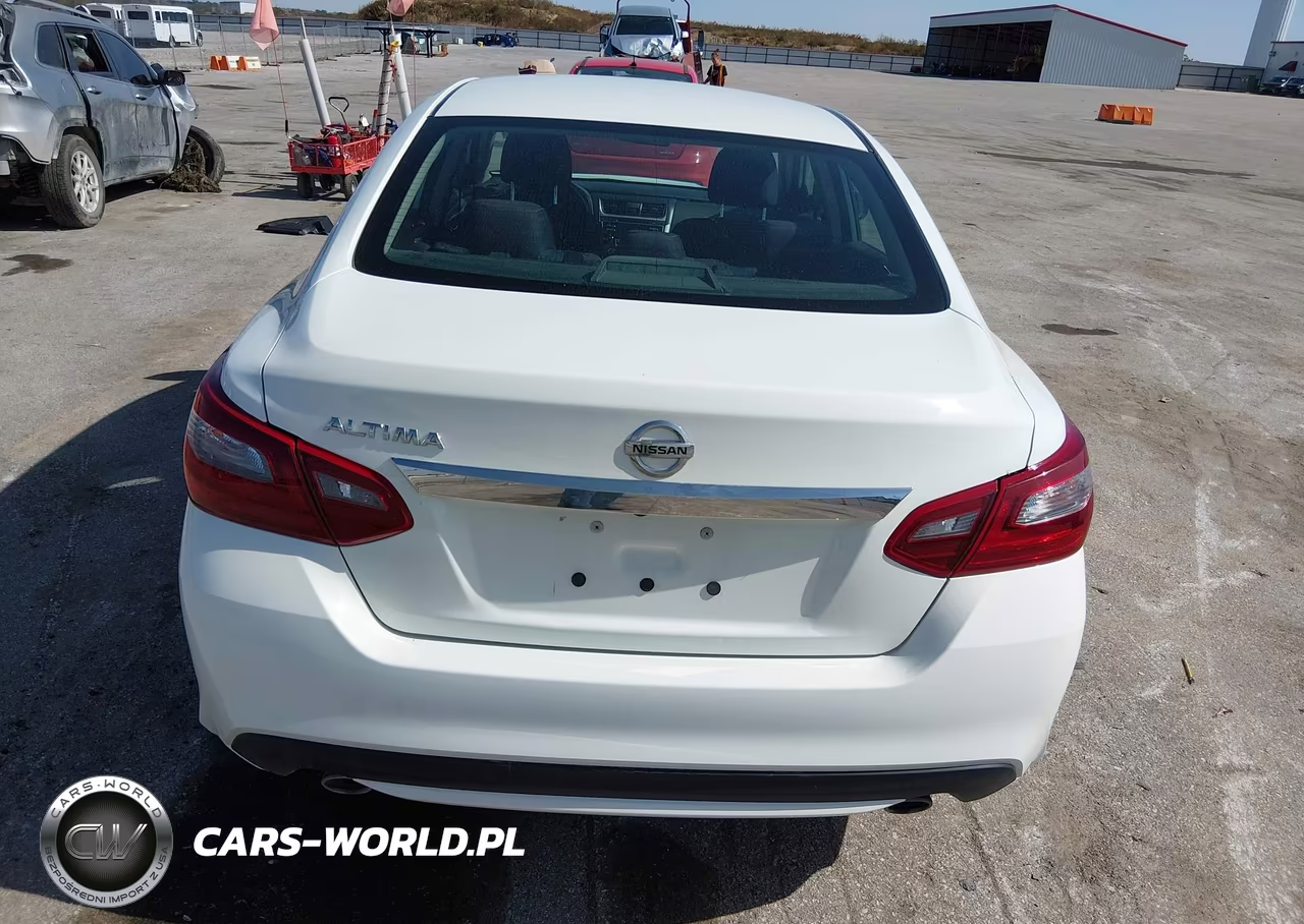 2018 Nissan Altima 2.5 S VIN:1N4AL3AP7JC477183 - 17