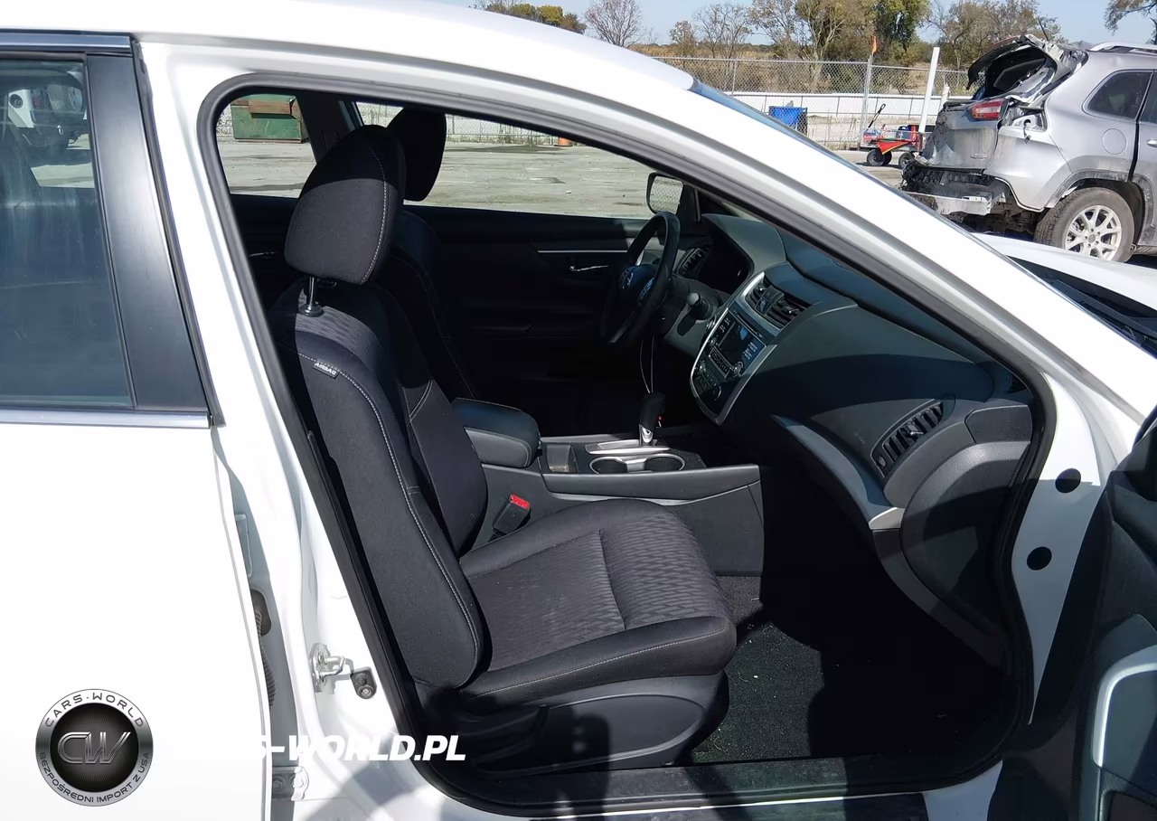 2018 Nissan Altima 2.5 S VIN:1N4AL3AP7JC477183 - 5