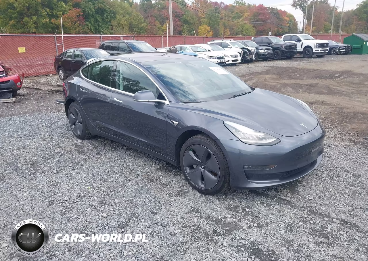 2018 Tesla Model 3 Long Range-Performance