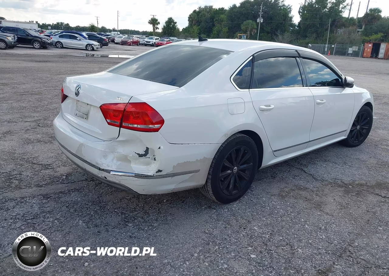 2012 Volkswagen Passat Sel Premium Pzev VIN:1VWCP7A39CC008138 - 4