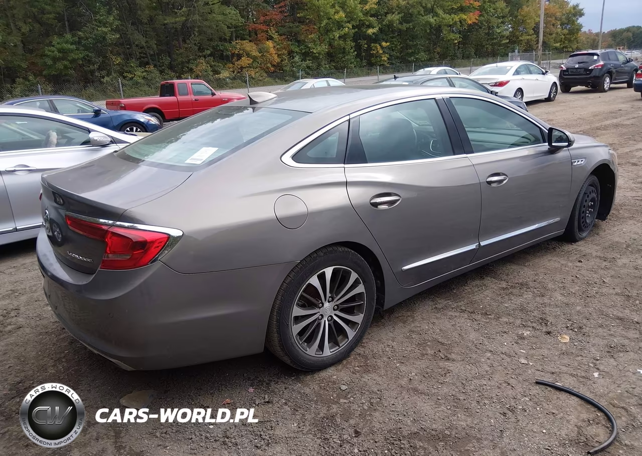 2017 Buick Lacrosse Premium VIN:1G4ZR5SS8HU164623 - 4