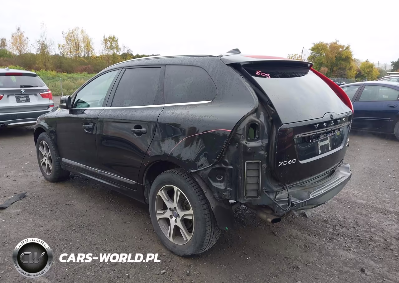2015 Volvo Xc60 T6 Premier Plus VIN:YV4902RC7F2586870 - 3