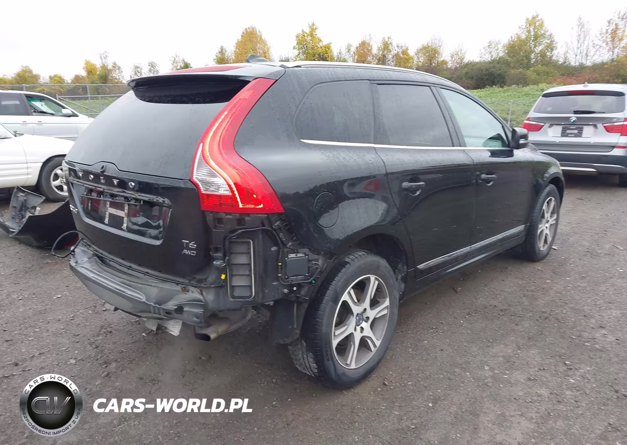 2015 Volvo Xc60 T6 Premier Plus VIN:YV4902RC7F2586870 - 4