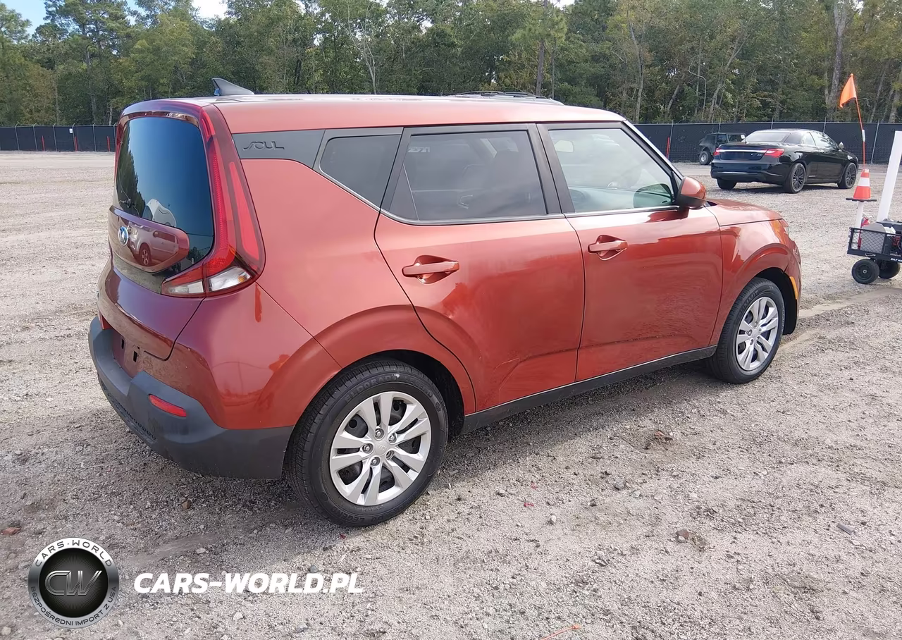 2020 Kia Soul Lx VIN:KNDJ23AU6L7046784 - 4