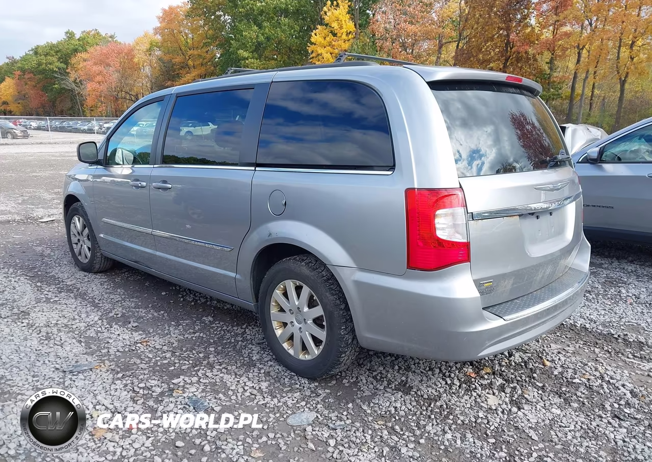 2016 Chrysler Town & Country Touring VIN:2C4RC1BG9GR187320 - 3