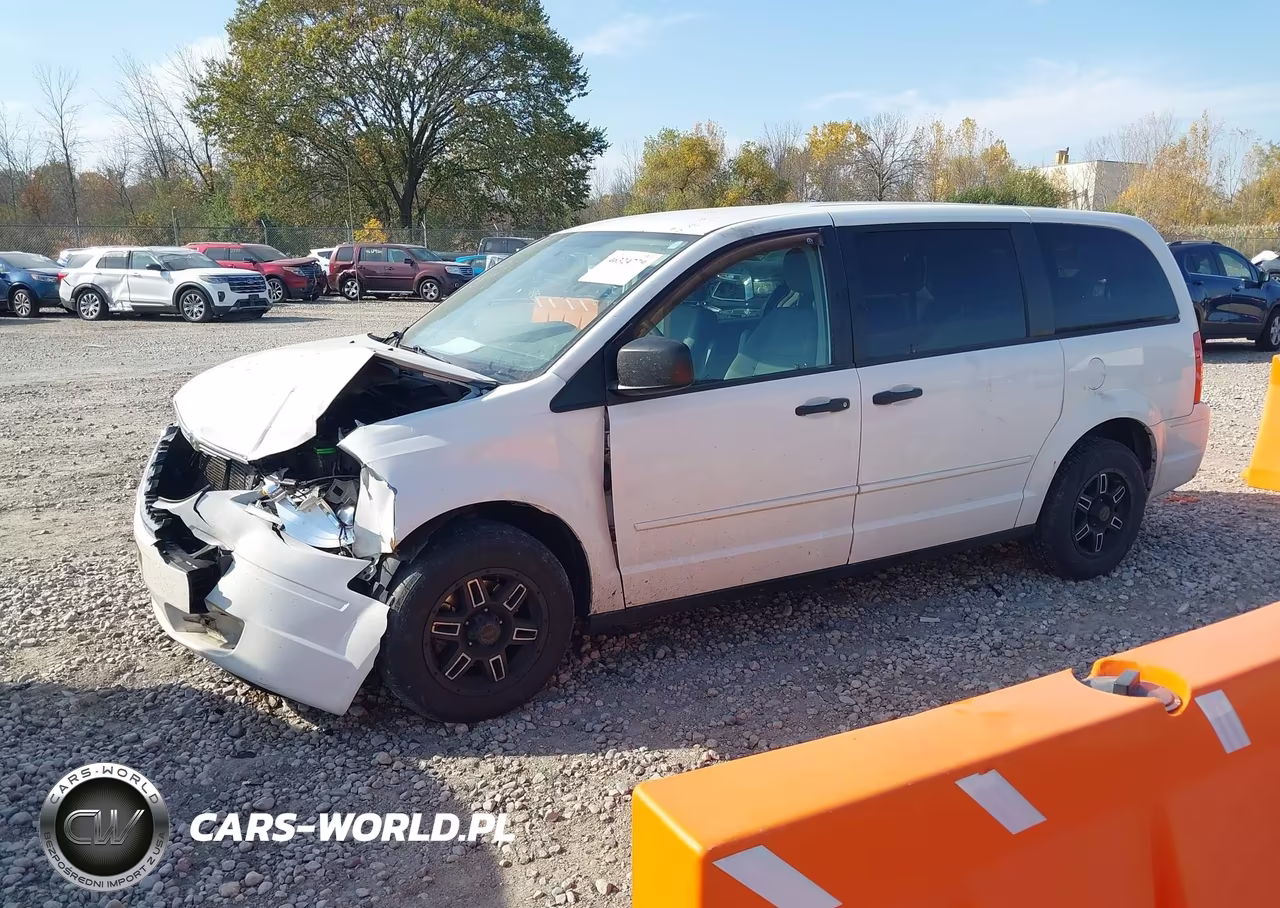 2008 Chrysler Town & Country Lx VIN:2A8HR44HX8R721114 - 2