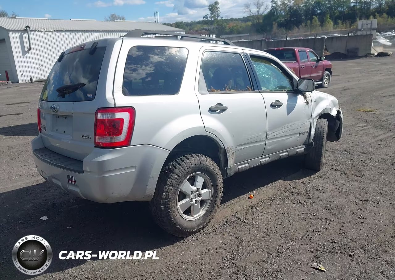 2008 Ford Escape Xlt VIN:1FMCU93128KD23942 - 4