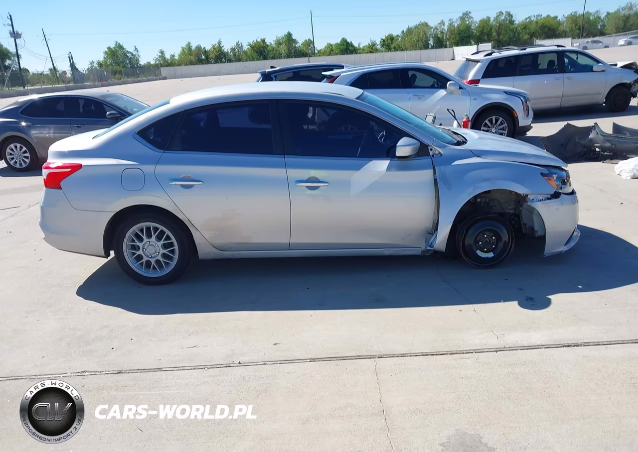 2017 Nissan Sentra S VIN:3N1AB7AP2HY402044 - 13