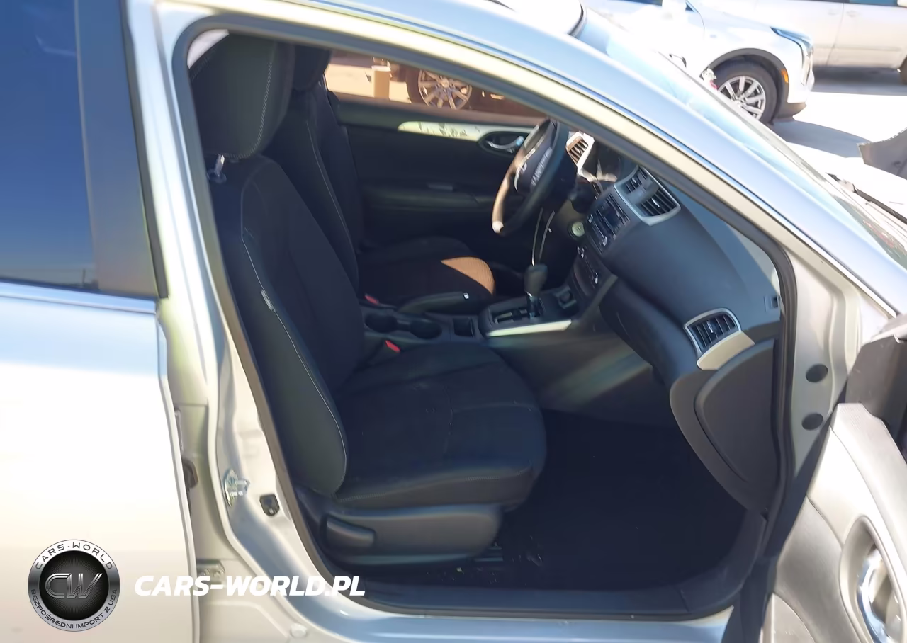 2017 Nissan Sentra S VIN:3N1AB7AP2HY402044 - 5