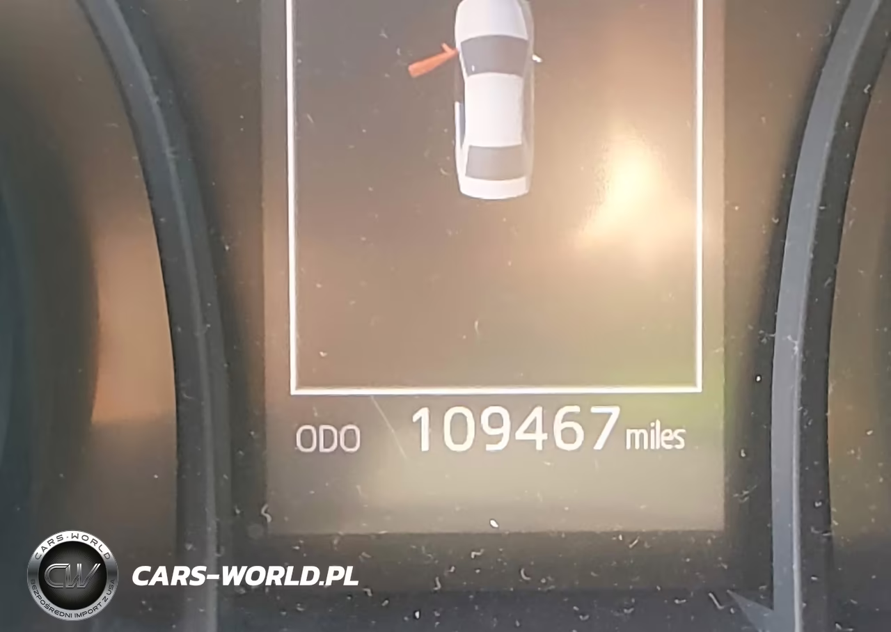 2019 Toyota Camry Le VIN:4T1B11HK5KU756447 - 16