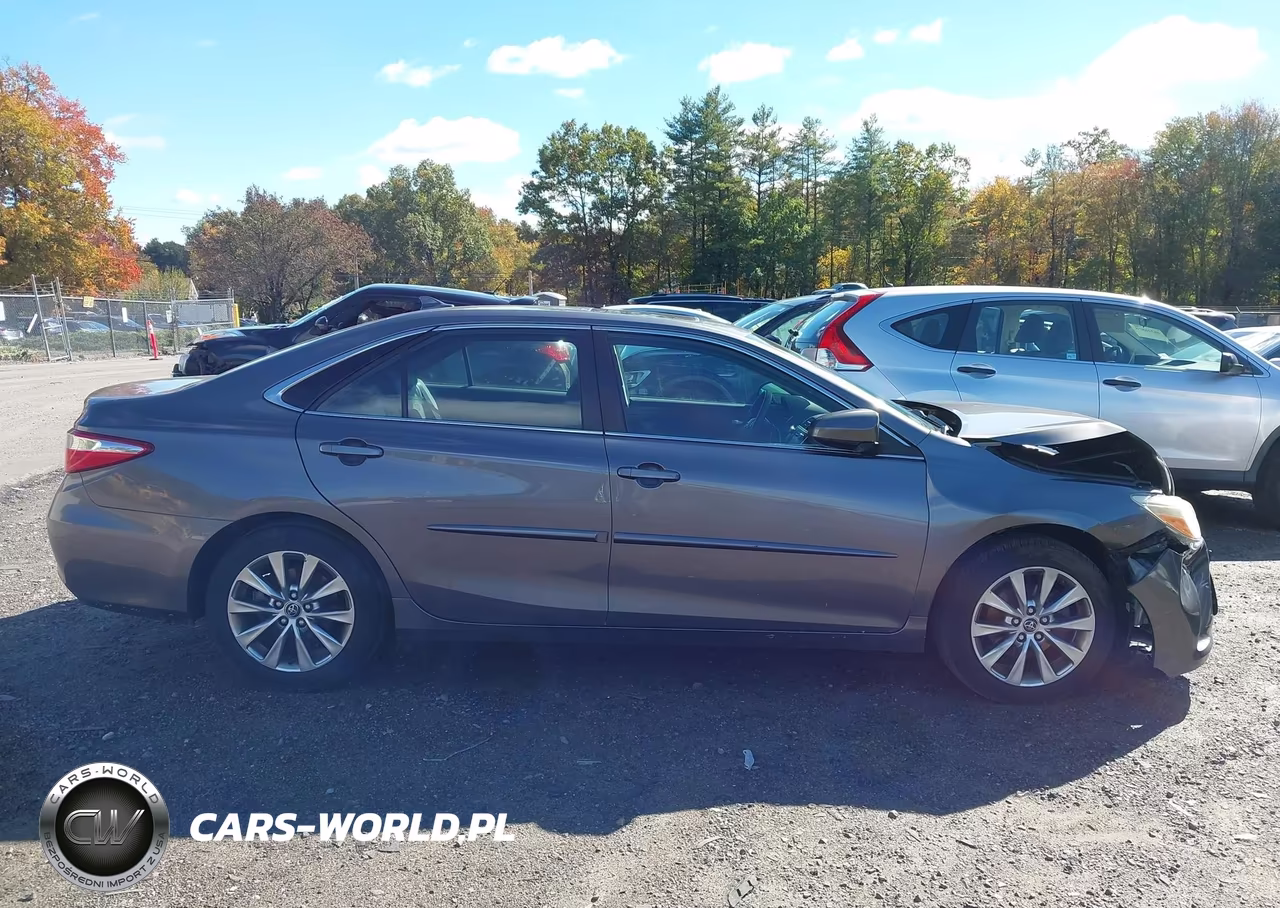2016 Toyota Camry Xle V6 VIN:4T1BK1FK2GU569884 - 13