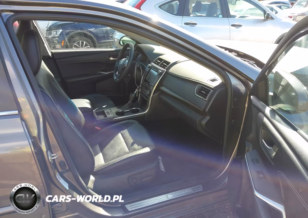 2016 Toyota Camry Xle V6 VIN:4T1BK1FK2GU569884 - 5