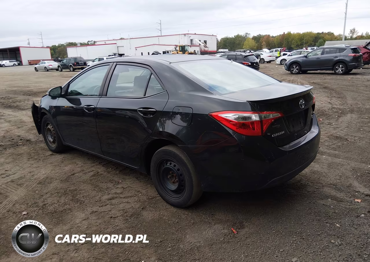 2015 Toyota Corolla S Plus VIN:2T1BURHE0FC254033 - 3