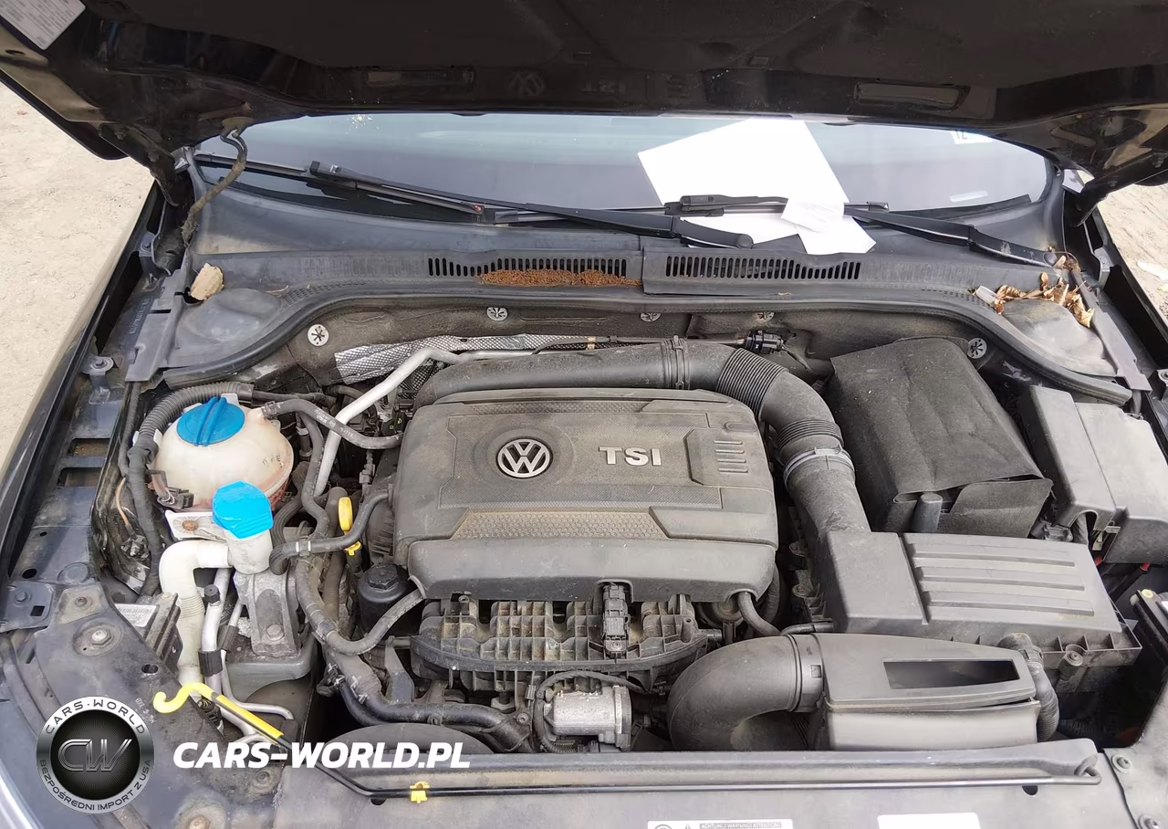 2015 Volkswagen Jetta 1.8T Sel VIN:3VWL17AJ2FM405113 - 10