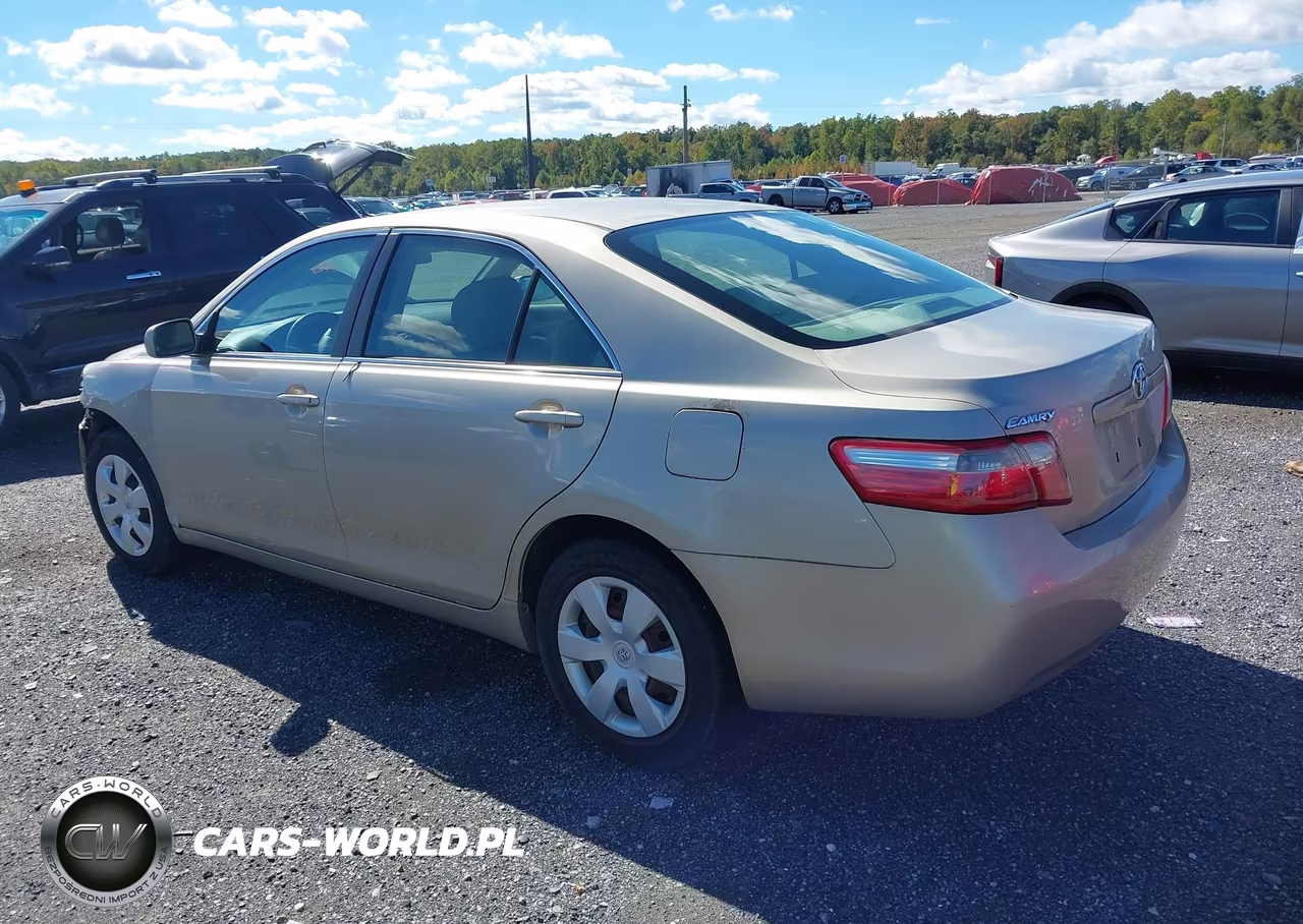 2007 Toyota Camry Le VIN:4T1BE46K27U516675 - 3