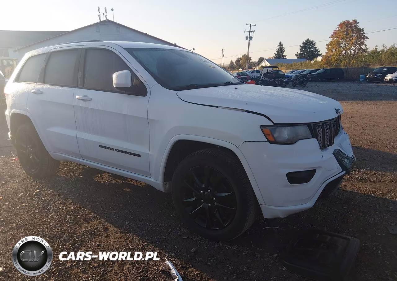 2018 Jeep Grand Cherokee Altitude 4X4 – zdjęcie 1 z 16