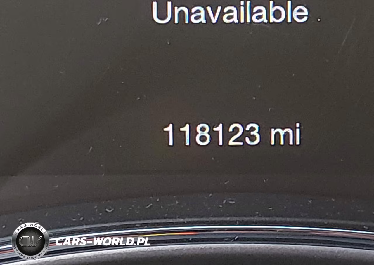 2018 Jeep Grand Cherokee Altitude 4X4 VIN:1C4RJFAG8JC120471 - 15