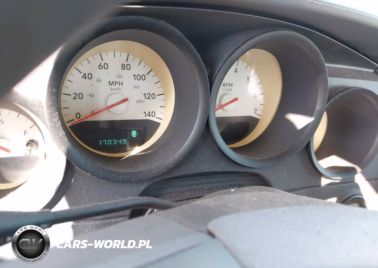 2007 Dodge Charger VIN:2B3KA43G97H760442 - 7