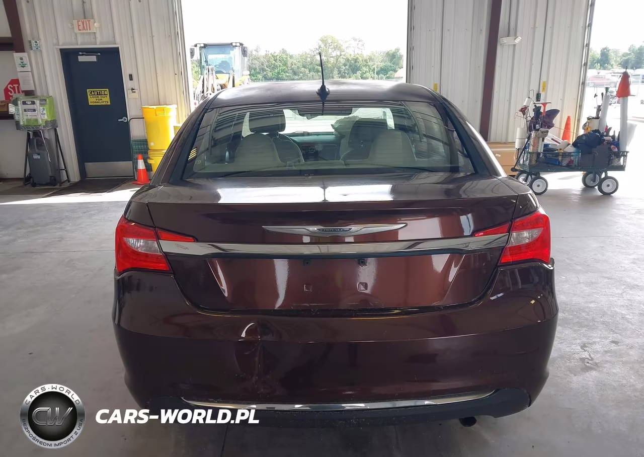 2013 Chrysler 200 Touring VIN:1C3CCBBB8DN592517 - 16