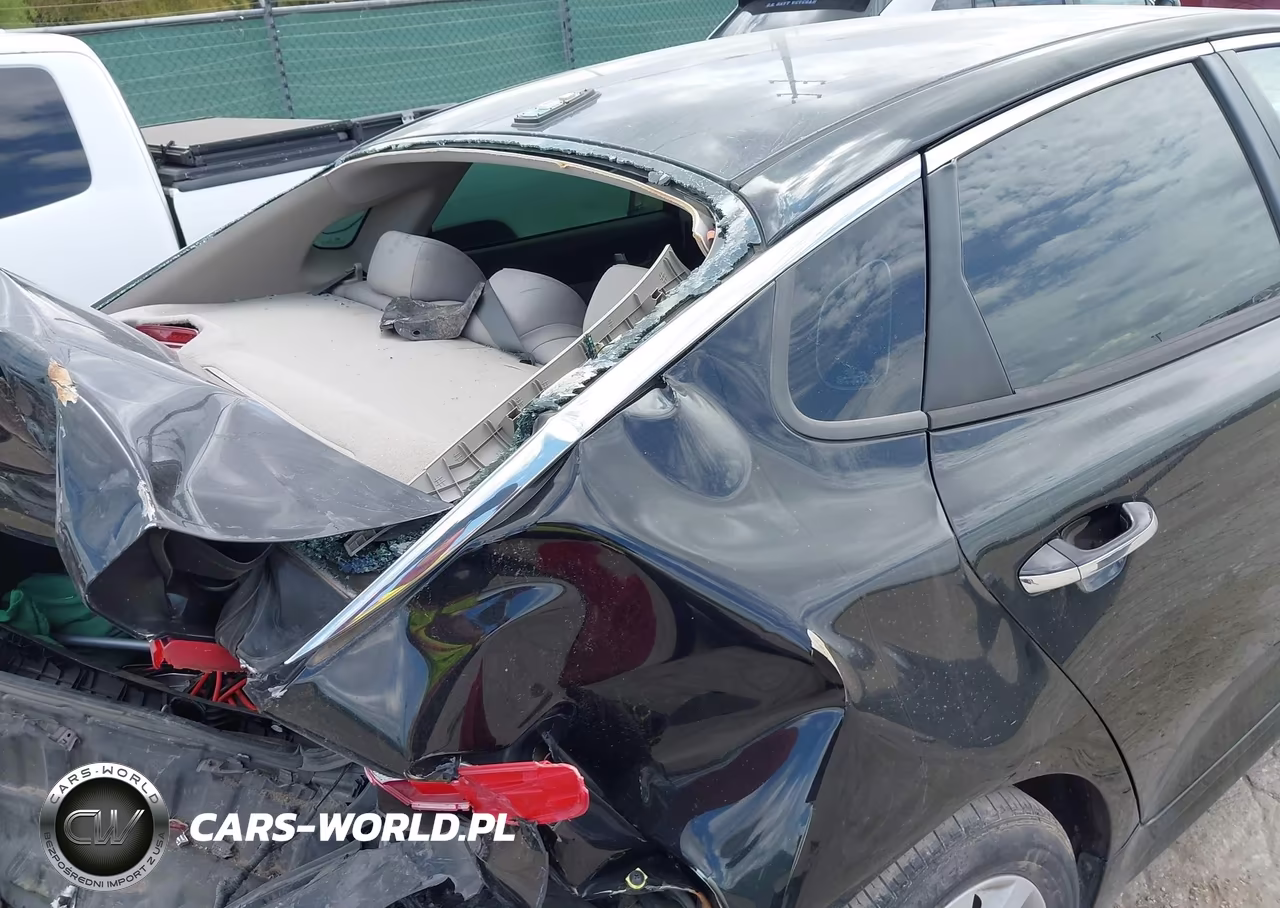2018 Kia Optima Lx VIN:5XXGT4L33JG259472 - 17