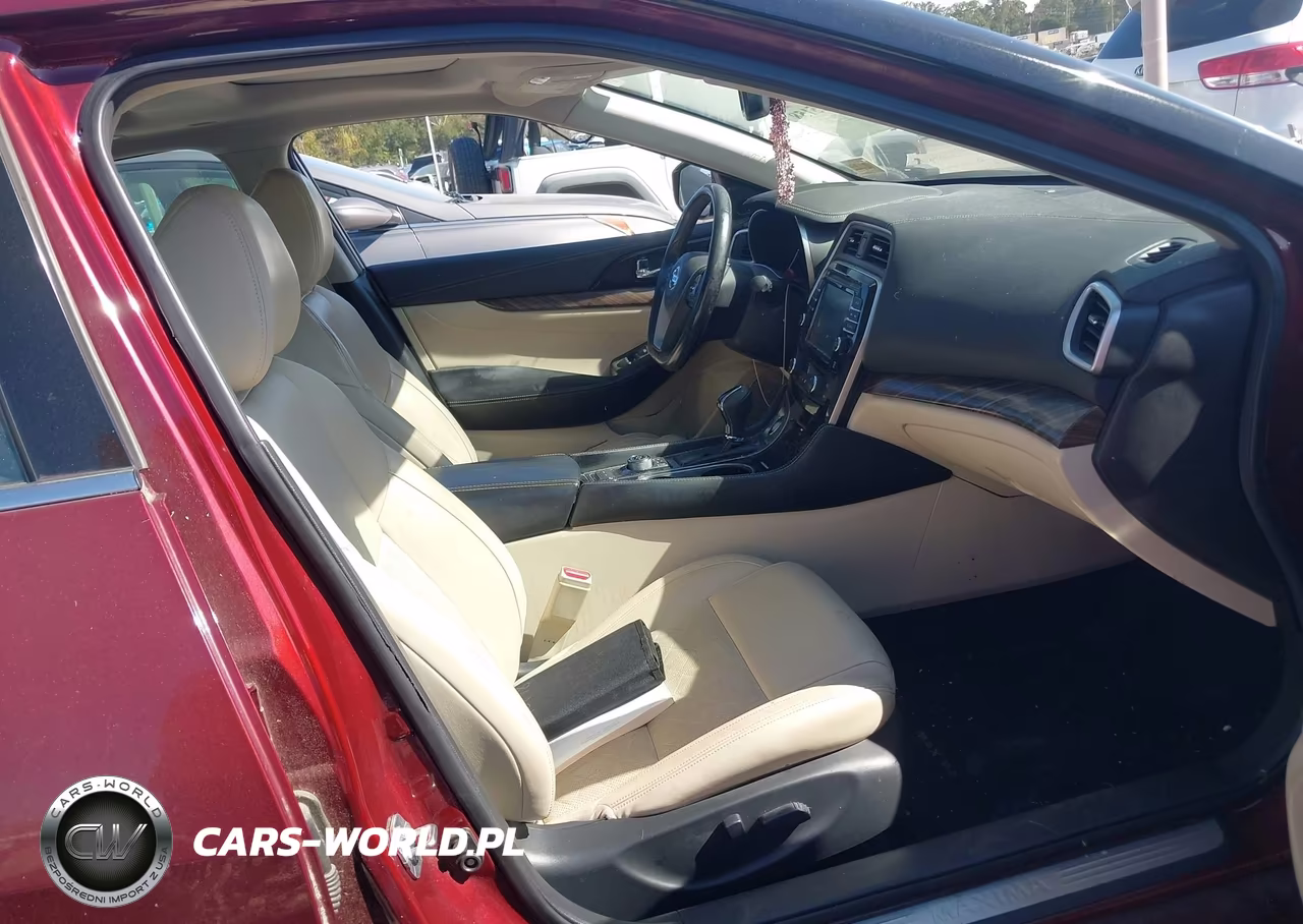 2017 Nissan Maxima 3.5 Platinum VIN:1N4AA6AP1HC375945 - 5