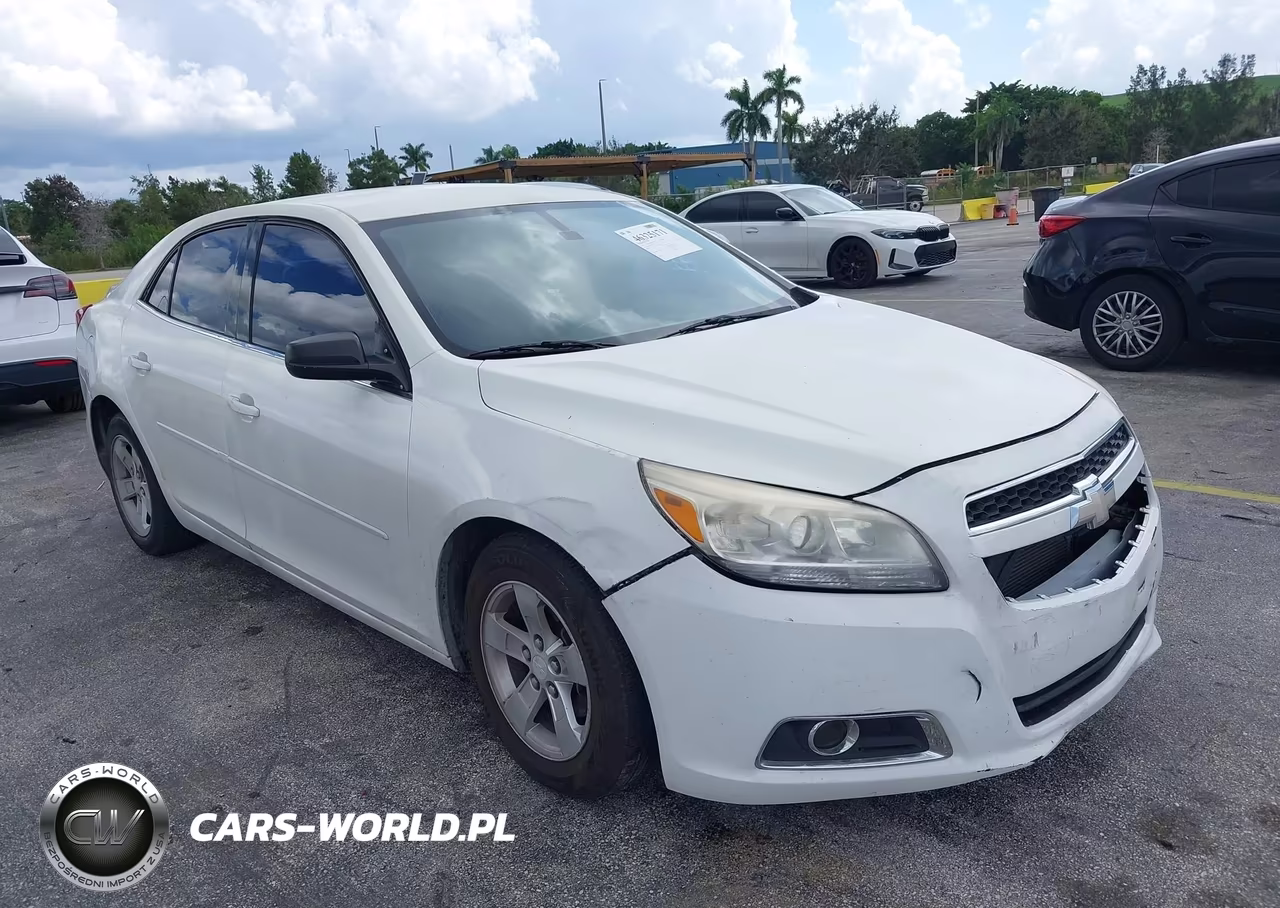 2013 Chevrolet Malibu Ls – zdjęcie 1 z 11