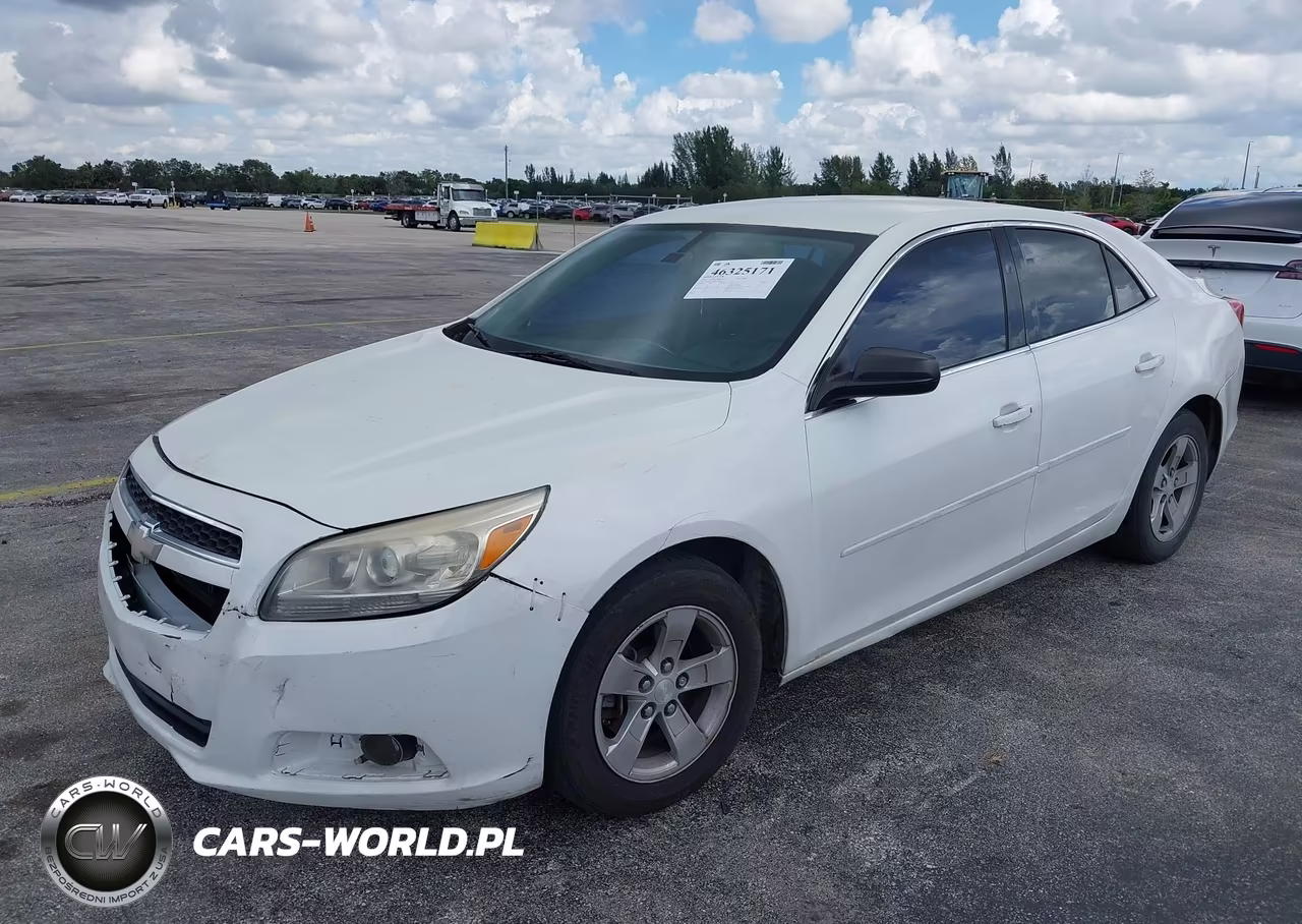 2013 Chevrolet Malibu Ls VIN:1G11B5SA7DF157988 - 2