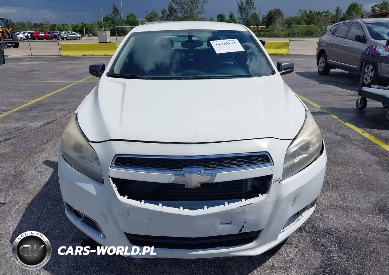 2013 Chevrolet Malibu Ls VIN:1G11B5SA7DF157988 - 6