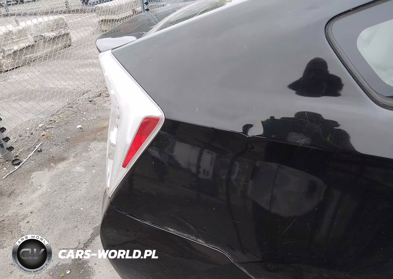2010 Toyota Prius Iv VIN:JTDKN3DU4A0057781 - 13