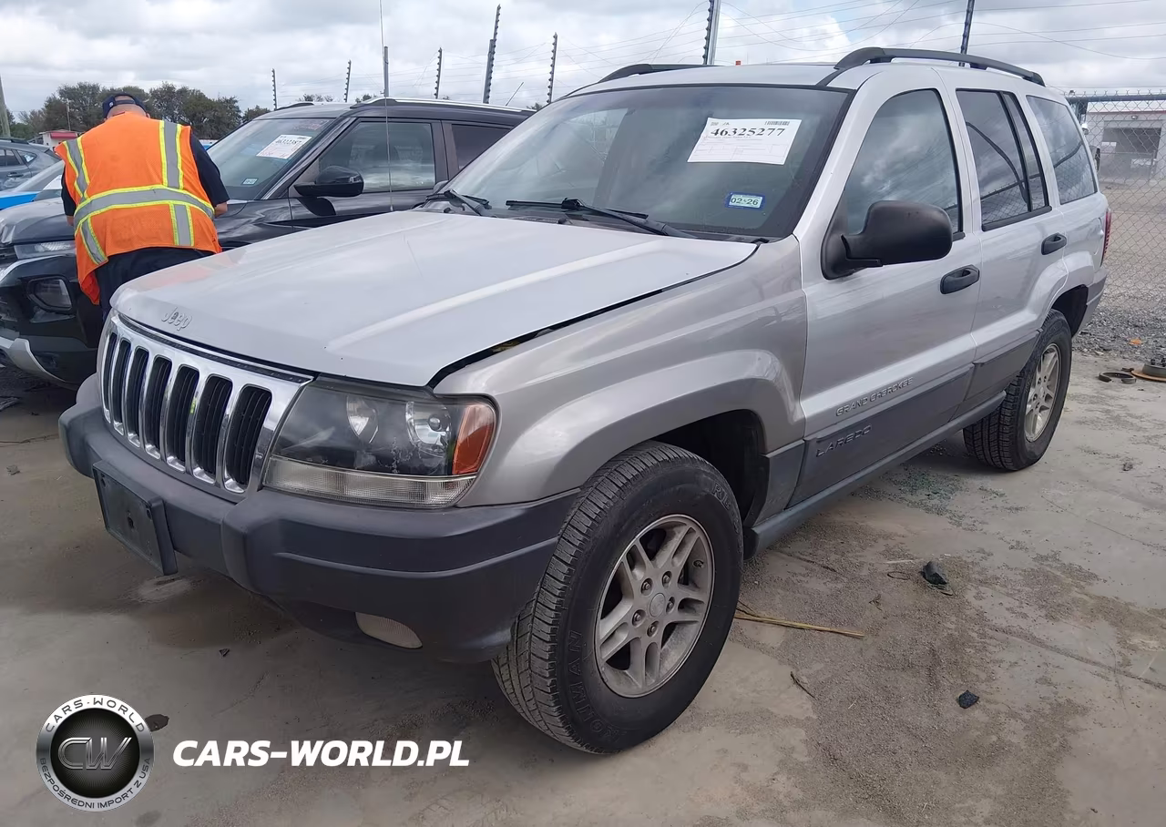 2003 Jeep Grand Cherokee Laredo VIN:1J4GX48SX3C582256 - 2