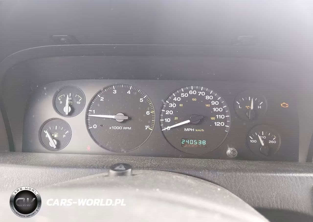 2003 Jeep Grand Cherokee Laredo VIN:1J4GX48SX3C582256 - 7